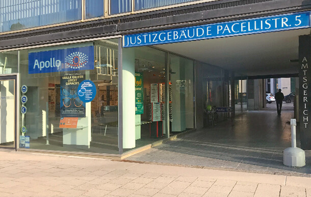 München - Pacellistr.