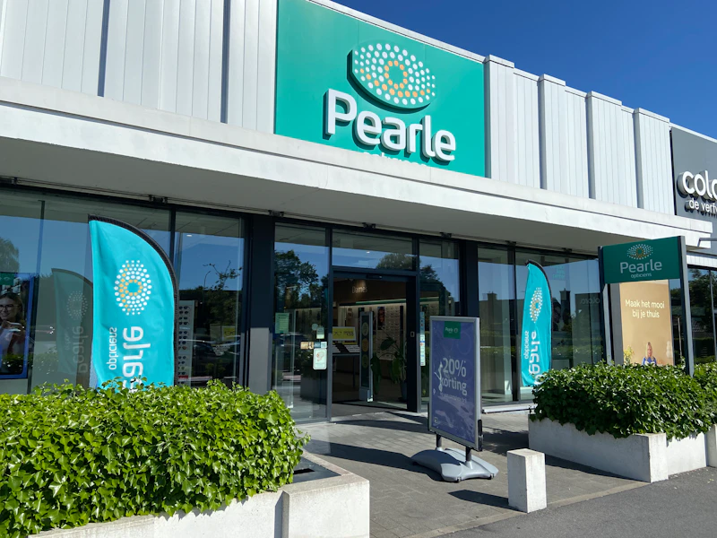 Pearle Opticiens Tielt - Carrefour (+contact lens center)