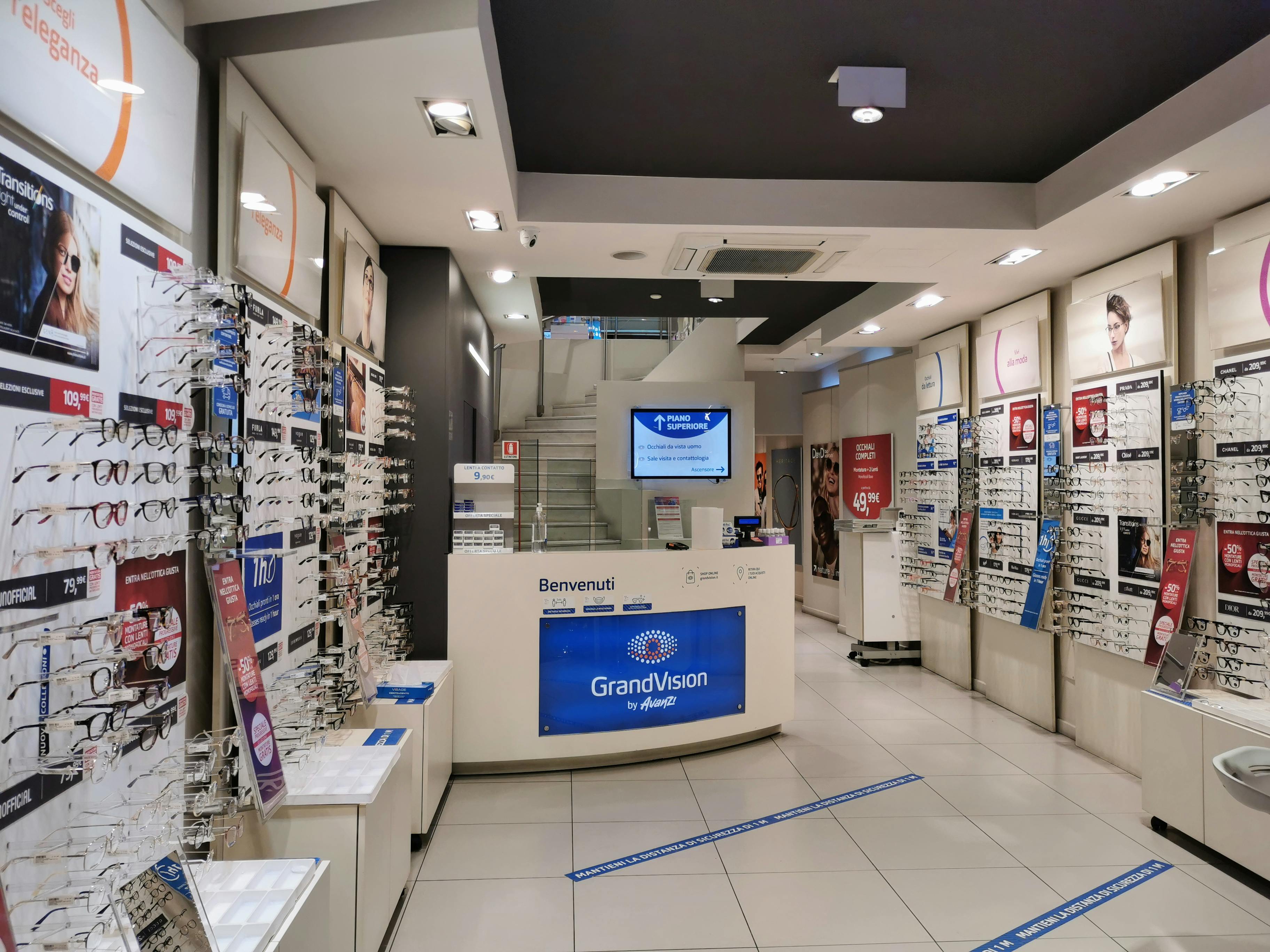 Via dell'Indipendenza - Bologna